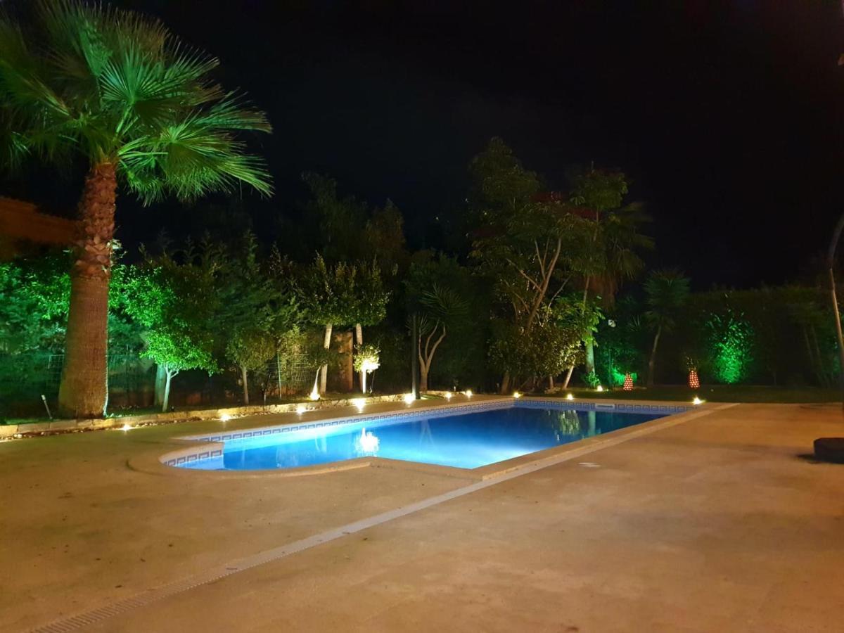 Villa Svim, Walking Distance To The Beach! Marbella Exterior photo